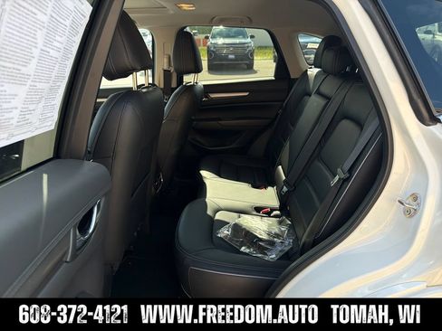 Used 2025 MAZDA CX-5 AWD 2.5 S w/ Preferred Package image 24