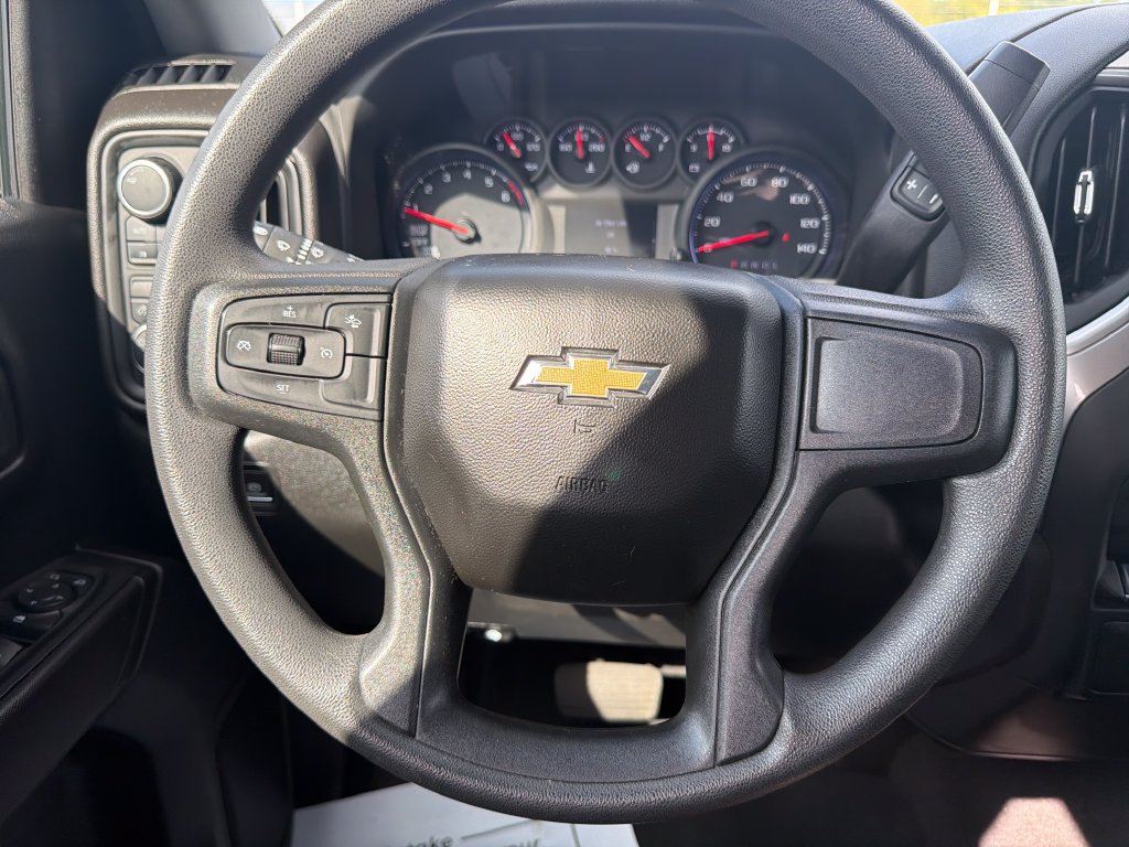 Used 2023 Chevrolet Silverado 1500 Custom AWD/4WD image 20