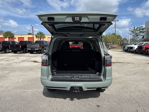 Used 2022 Toyota 4Runner TRD Sport w/ Technology Package image 25