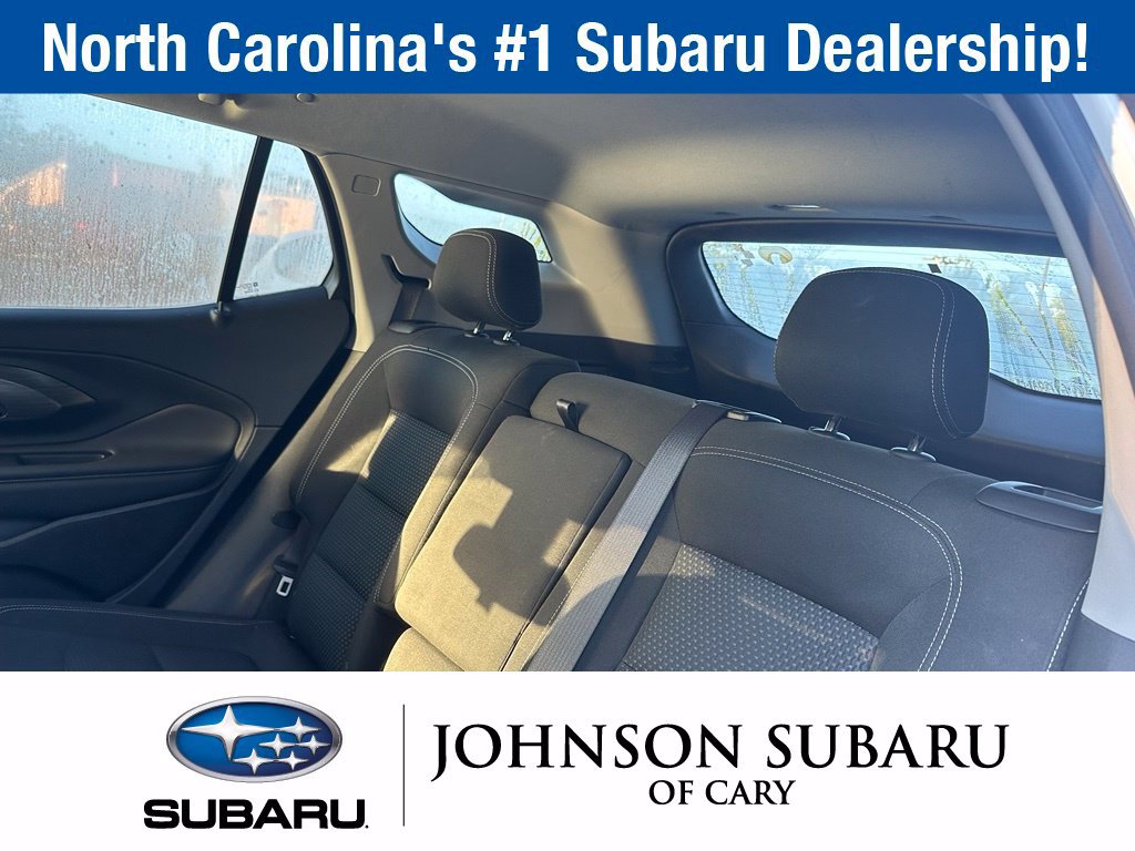 Used 2022 GMC Terrain SLE w/ Driver Convenience Package FWD image 19