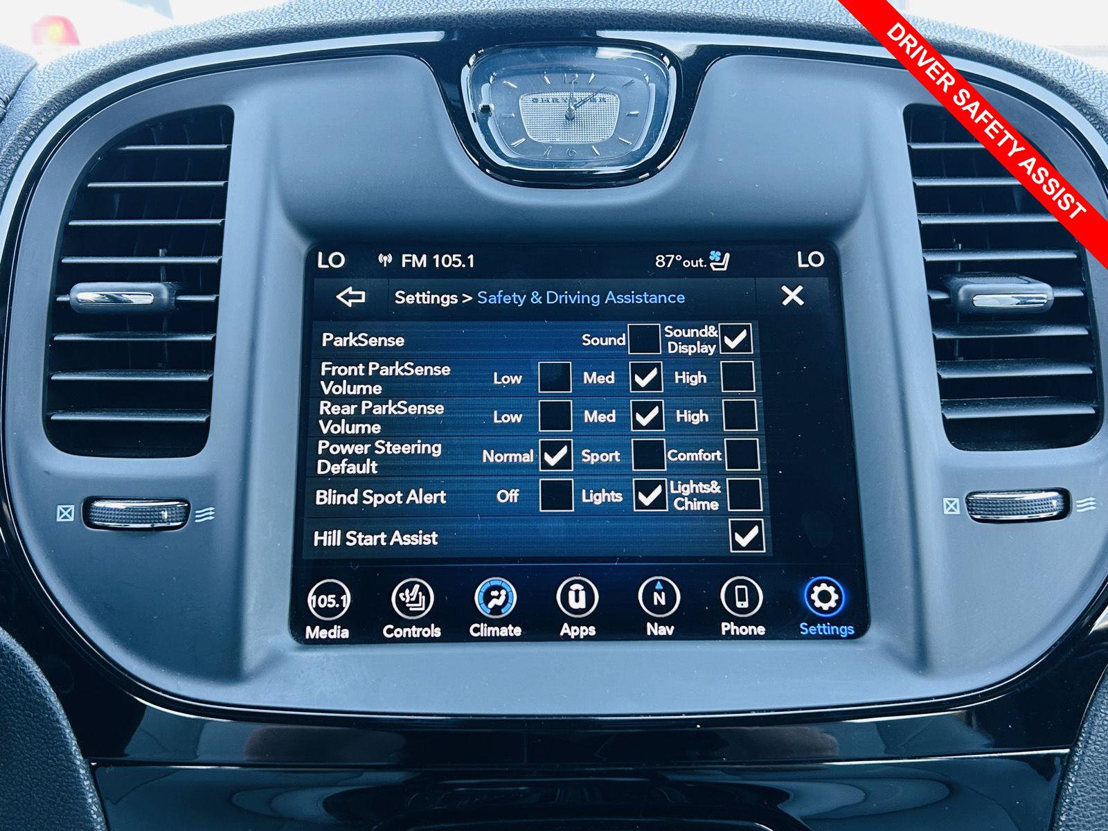Used 2020 Chrysler 300 S w/ 300S Premium Group 2 RWD image 7