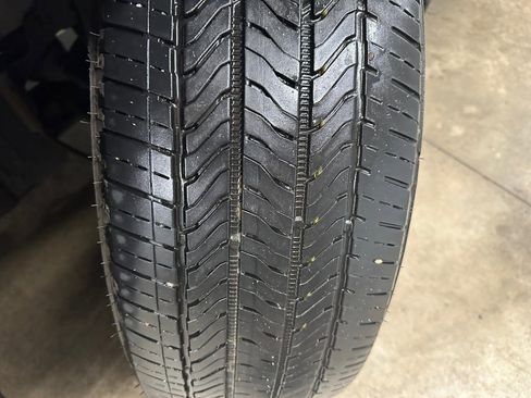 Certified 2023 Chevrolet Traverse LT image 40