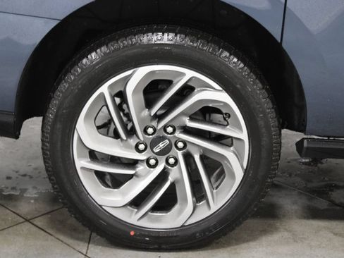 New 2027 Lincoln Navigator L Reserve RWD image 13
