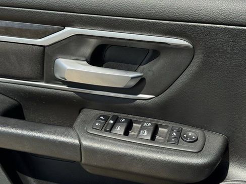 Used 2023 RAM 1500 Big Horn image 24
