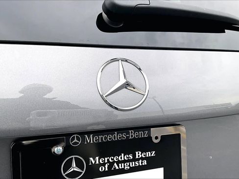 Used 2025 Mercedes-Benz GLB 250 4MATIC image 31