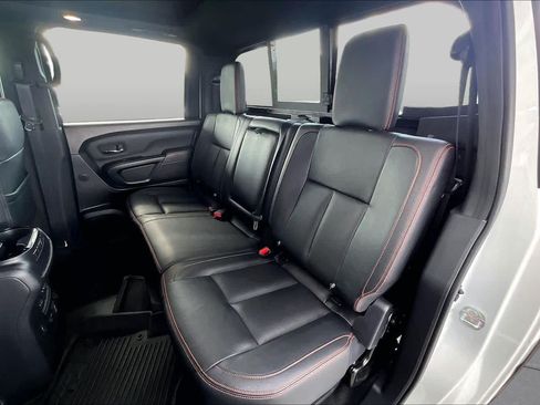 Used 2024 Nissan Titan PRO-4X w/ Pro-4x Convenience Package AWD/4WD image 20