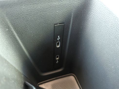 New 2026 Volkswagen Tiguan S image 37