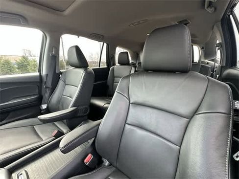 Used 2022 Honda Pilot EX-L image 16