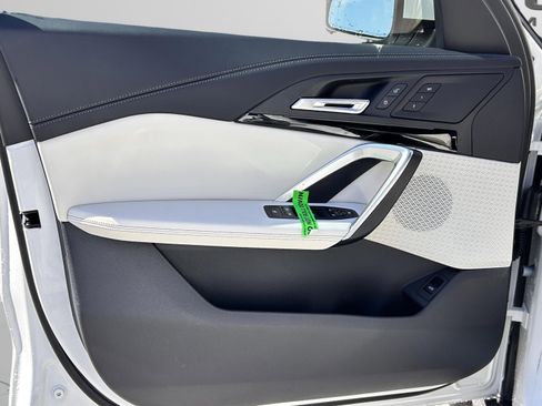 Used 2026 BMW X1 xDrive28i w/ Technology Package image 21