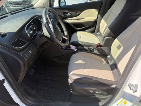 Used 2018 Buick Encore Preferred image 10