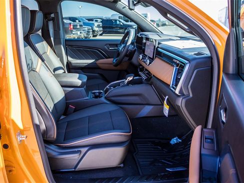 New 2026 GMC Canyon AT4 image 11