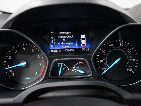 Used 2017 Ford Escape Titanium image 16