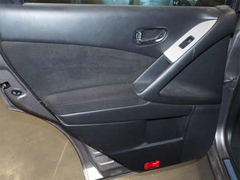 Used 2012 Nissan Murano SV image 11