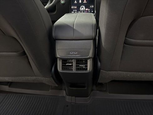 Used 2026 GMC Terrain Elevation w/ Technology Package II image 23