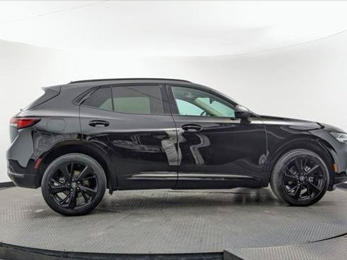 Used 2022 Buick Envision Essence w/ Sport Touring Package FWD image 9