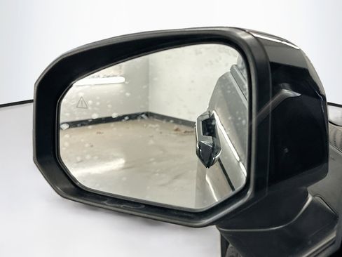 Used 2025 Hyundai Santa Fe SEL image 16