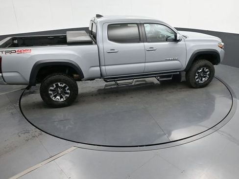Used 2019 Toyota Tacoma TRD Off-Road image 20