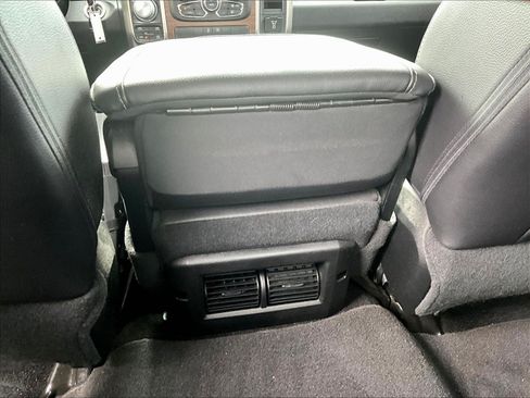Used 2017 RAM 1500 Laramie AWD/4WD image 11