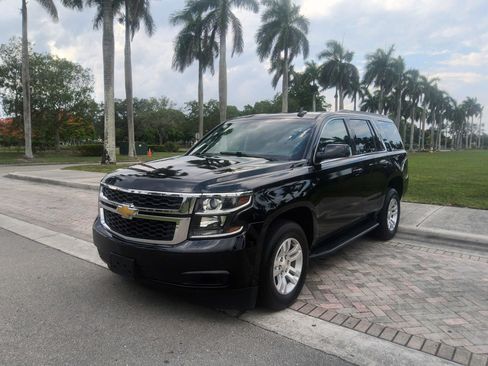 Used 2019 Chevrolet Tahoe LT AWD/4WD image 3
