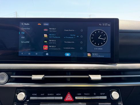 Used 2025 Hyundai Tucson SEL FWD image 12