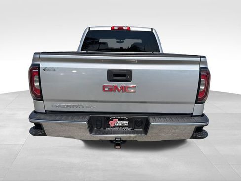 Used 2018 GMC Sierra 1500 SLT w/ Texas SLT Premium Package AWD/4WD image 5