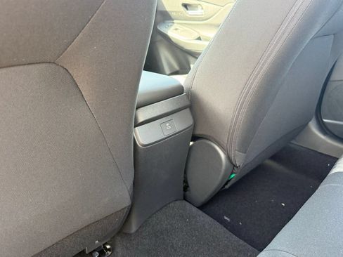 New 2026 Nissan Sentra SV w/ SV Convenience Package FWD image 20
