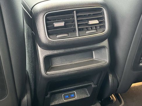 Used 2025 Mercedes-Benz GLE 350 4MATIC image 14