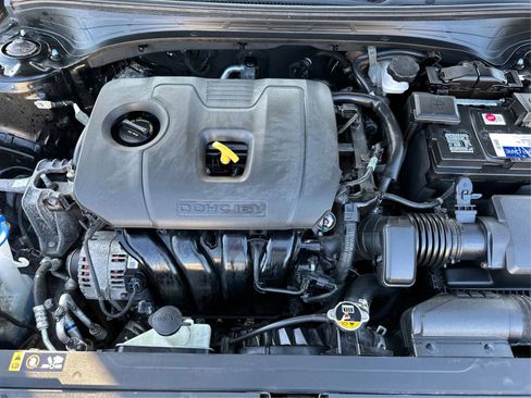 Used 2020 Kia Forte LXS image 11