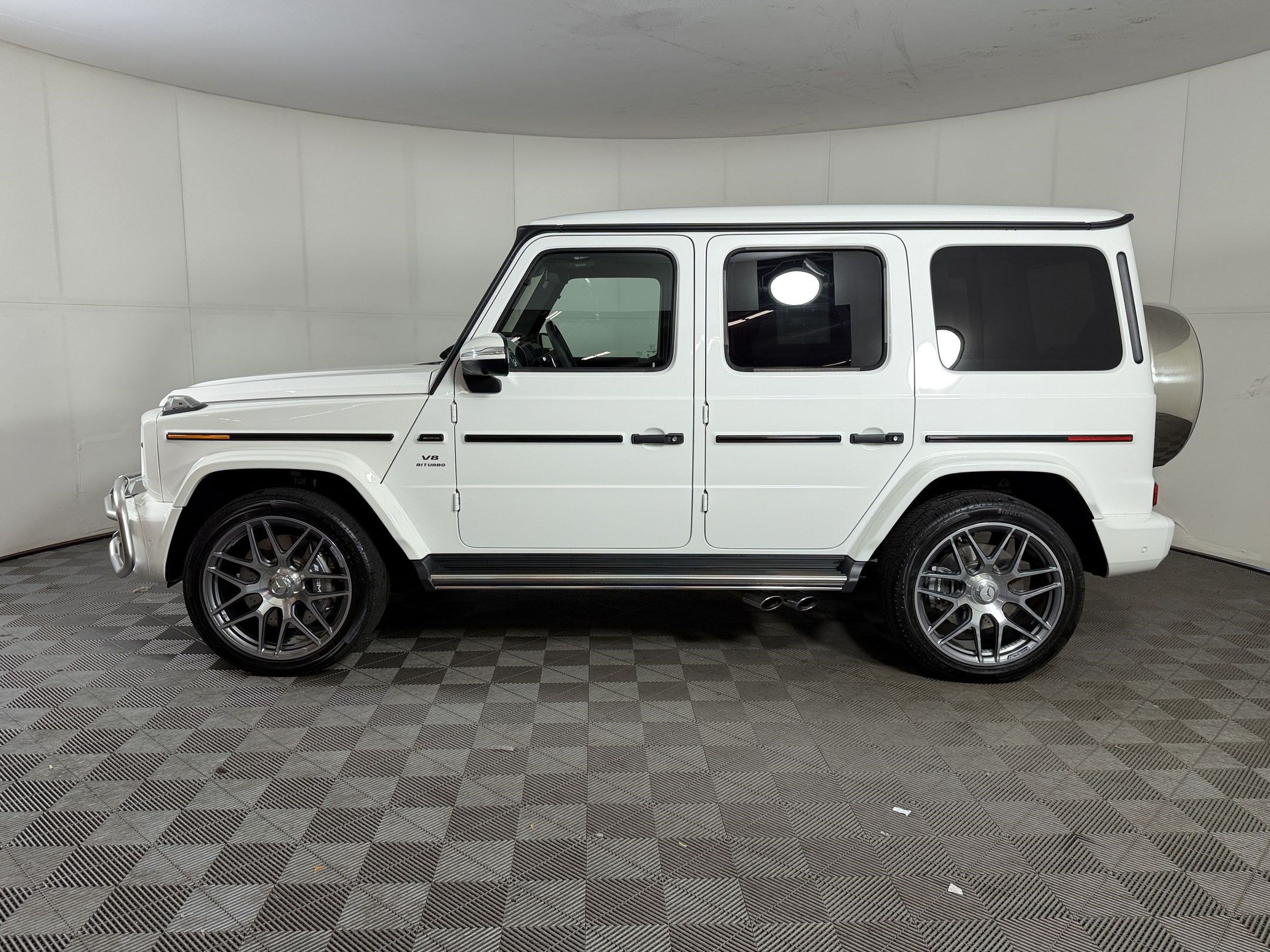 Certified 2020 Mercedes-Benz G 63 AMG 4MATIC image 2