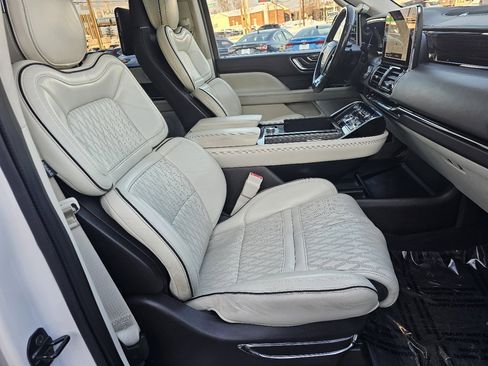 Used 2018 Lincoln Navigator L Black Label w/ Cargo Package image 73