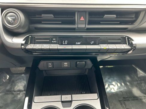 Used 2023 Toyota Prius LE image 25