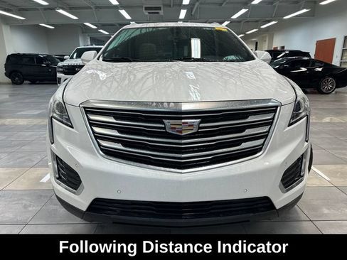 Used 2018 Cadillac XT5 Luxury w/ Driver Awareness Package FWD image 19