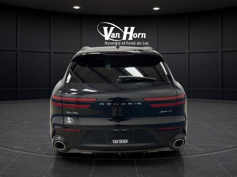 Used 2025 Genesis GV70 3.5T Sport w/ Sport Advanced Package image 14