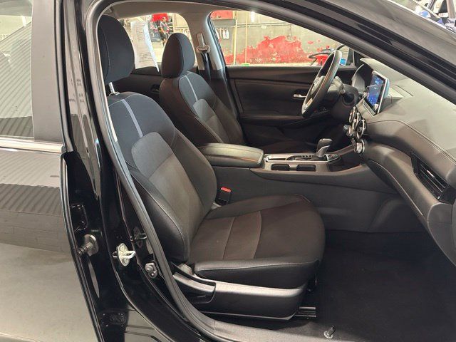 Used 2025 Nissan Sentra SV FWD image 17