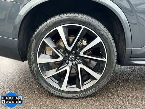 Used 2021 Volvo XC90 T6 Momentum w/ Advanced Package image 9