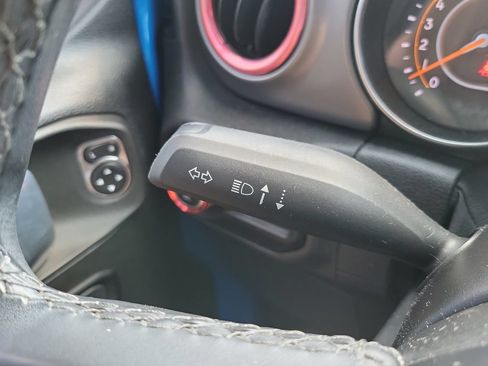 Used 2021 Jeep Gladiator Sport AWD/4WD image 14