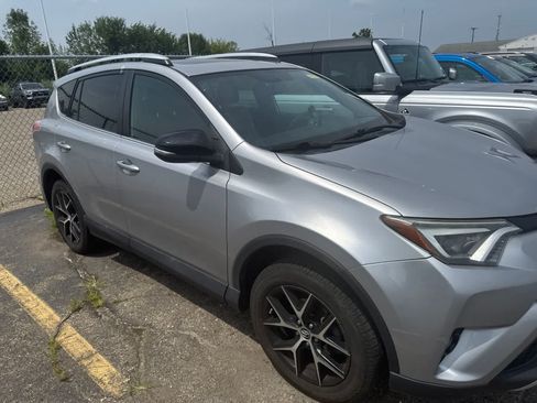 Used 2016 Toyota RAV4 SE AWD/4WD image 23