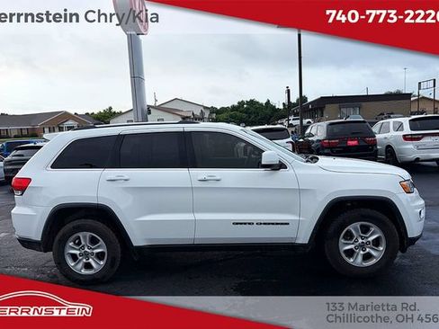 Used 2017 Jeep Grand Cherokee Laredo w/ Quick Order Package 2BE RWD image 19