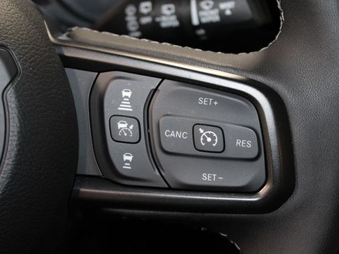Used 2025 Jeep Wrangler Unlimited Sport S 4xe AWD/4WD image 38