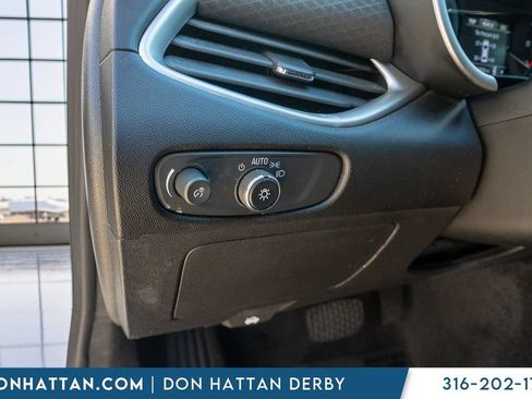 Used 2024 Chevrolet Malibu LT FWD image 14