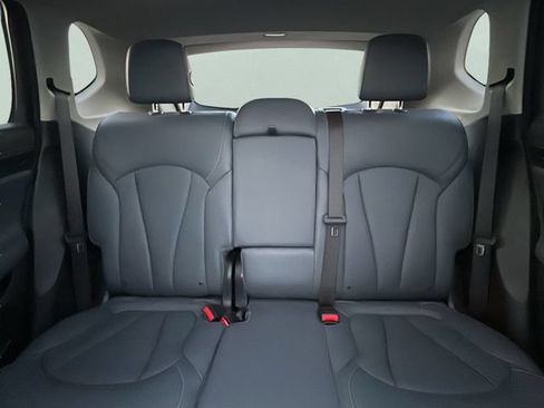 Used 2019 Buick Envision Essence AWD/4WD image 17