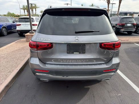 Used 2023 Mercedes-Benz GLB 250 image 5