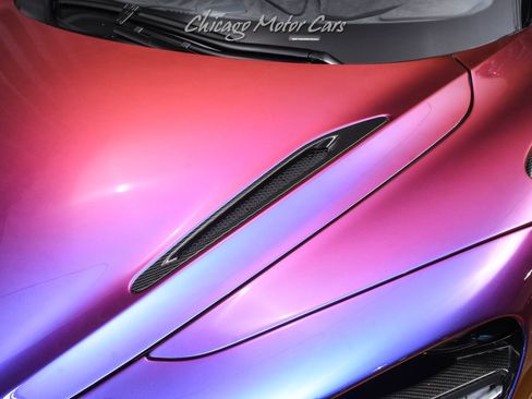 Used 2022 McLaren 765LT RWD image 35