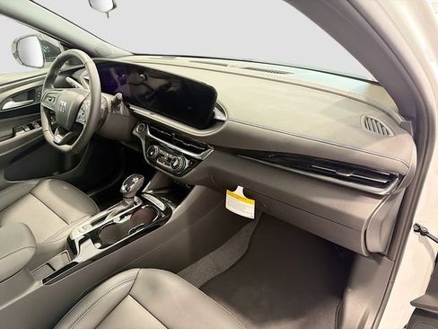 New 2026 Buick Envista Sport Touring w/ Convenience I Package FWD image 25