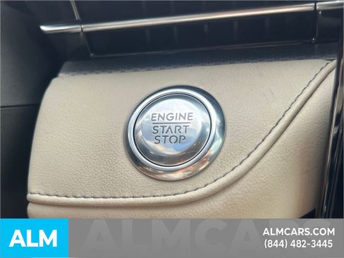 Used 2024 Lincoln Nautilus Premier w/ Equipment Group 102A image 39