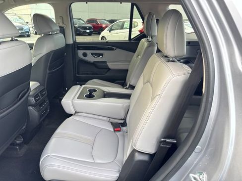Certified 2024 Honda Pilot EX-L image 13