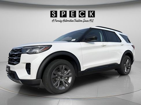 New 2026 Ford Explorer Active w/ Active Comfort Package image 1