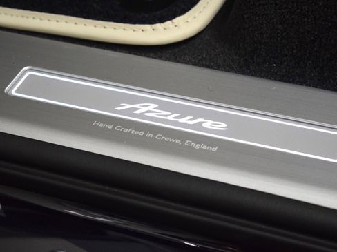 New 2025 Bentley Bentayga image 42