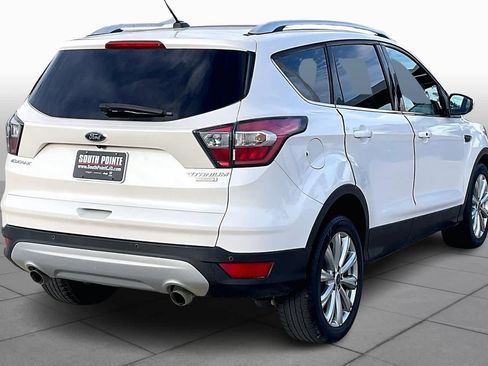 Used 2017 Ford Escape Titanium image 13