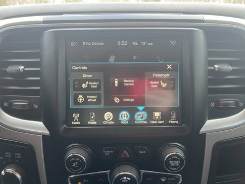 Used 2017 RAM 2500 Big Horn image 28